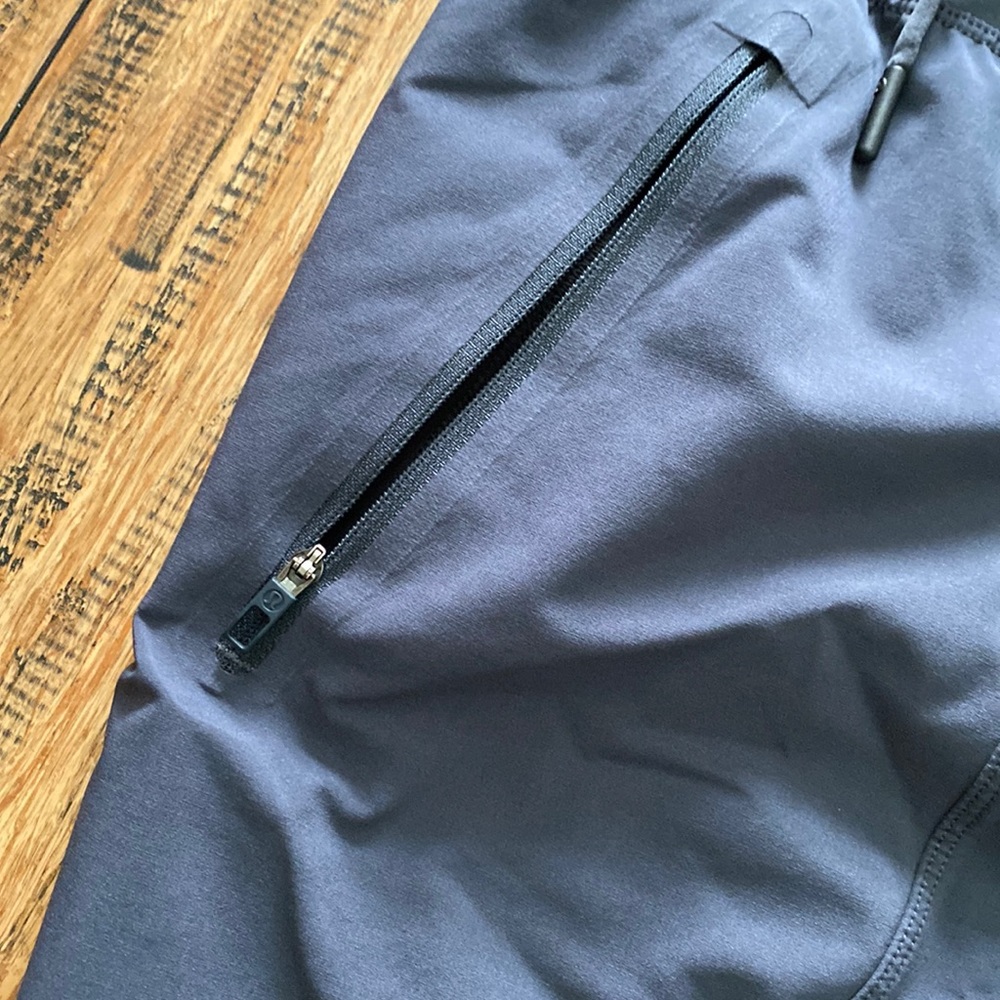 Lululemon Shorts - Picture 2 of 5